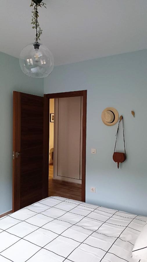 Apartamento Las Campanitas Nunomoral Luaran gambar