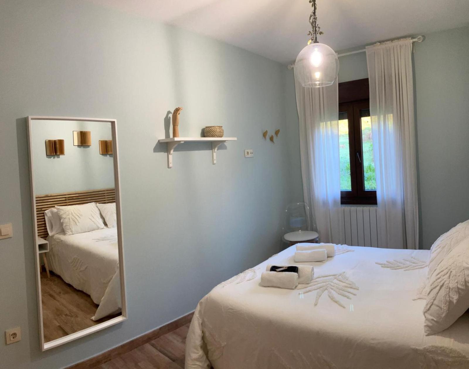 Apartamento Las Campanitas Nunomoral Luaran gambar