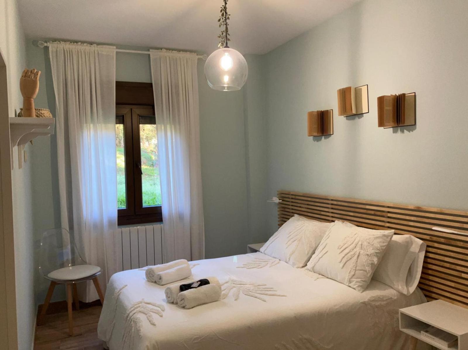 Apartamento Las Campanitas Nunomoral Luaran gambar